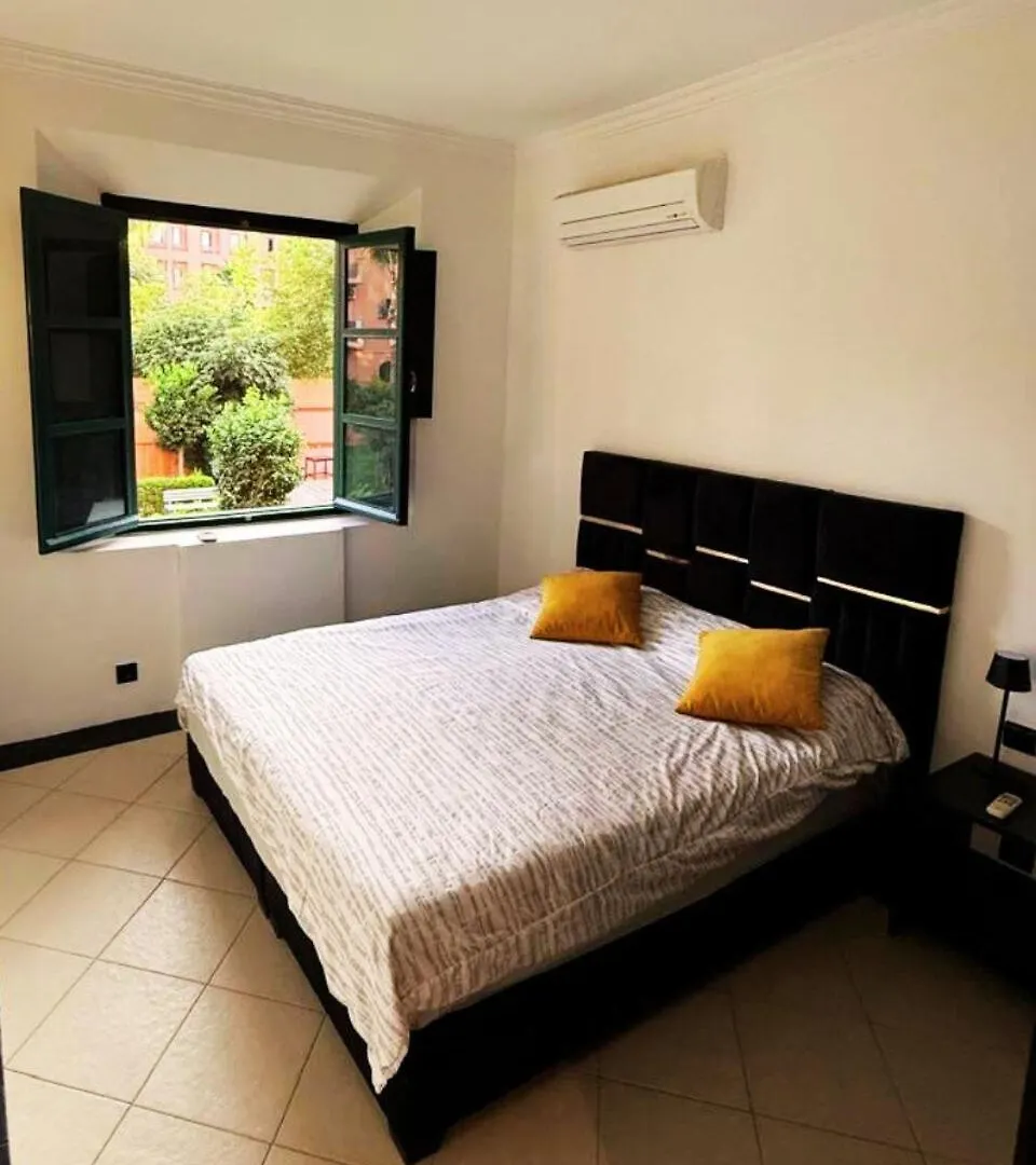 Beautiful Apartment In A Very Good Location And Free Parking Марракеш